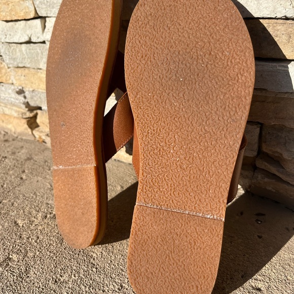 Eclectic Array Leather Rivet Sandals Size 10.5/11 - Picture 9 of 12